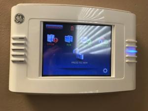 GE Touch screen
